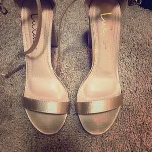 Lulu’s size 8. Only work twice